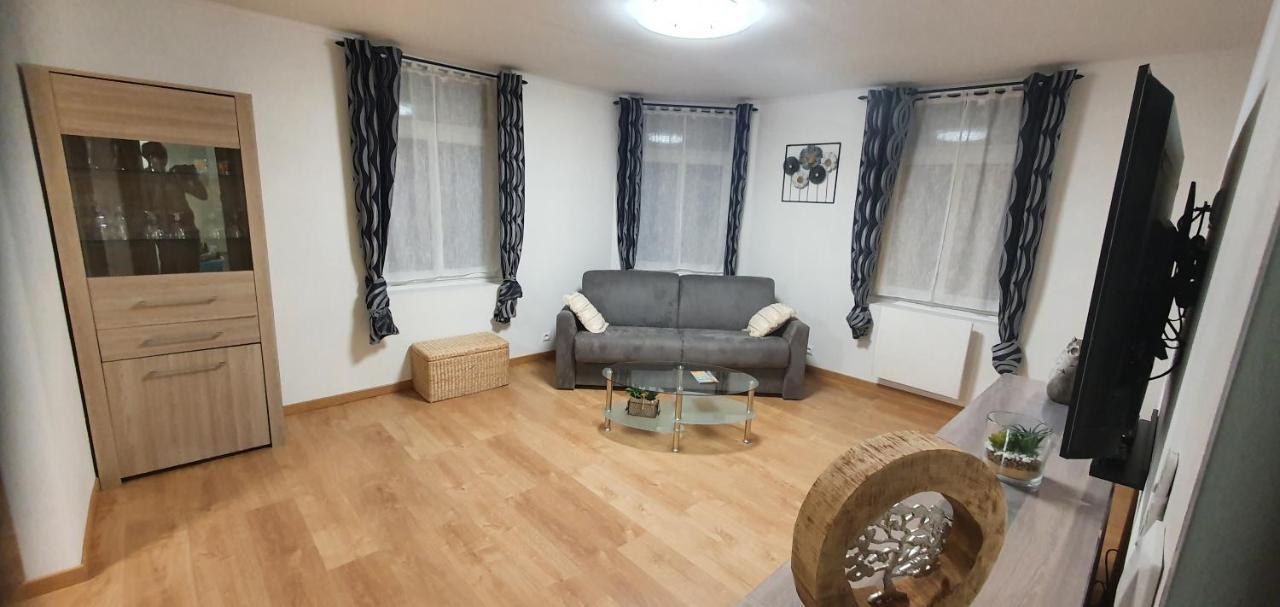 Appartement au coeur de Calais Buitenkant foto