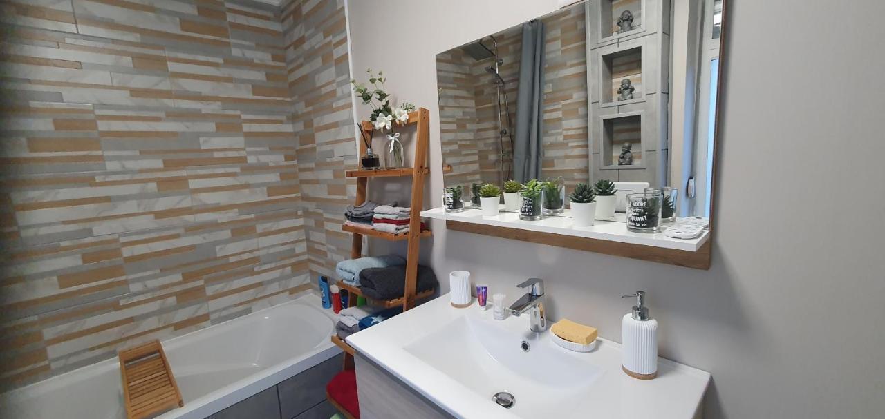 Appartement au coeur de Calais Buitenkant foto