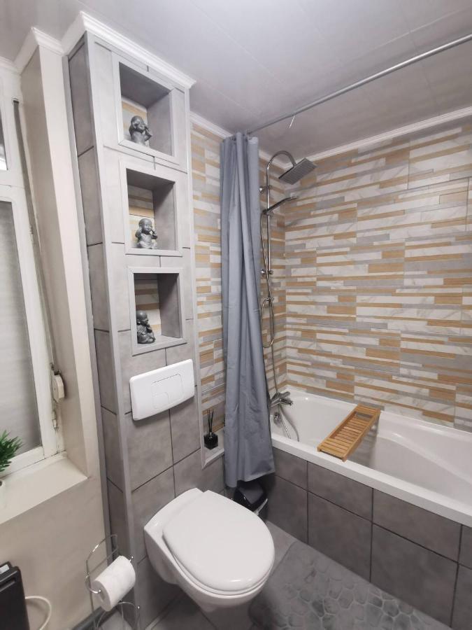 Appartement au coeur de Calais Buitenkant foto