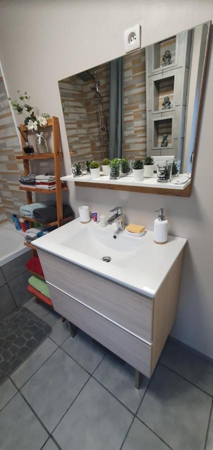 Appartement au coeur de Calais Buitenkant foto